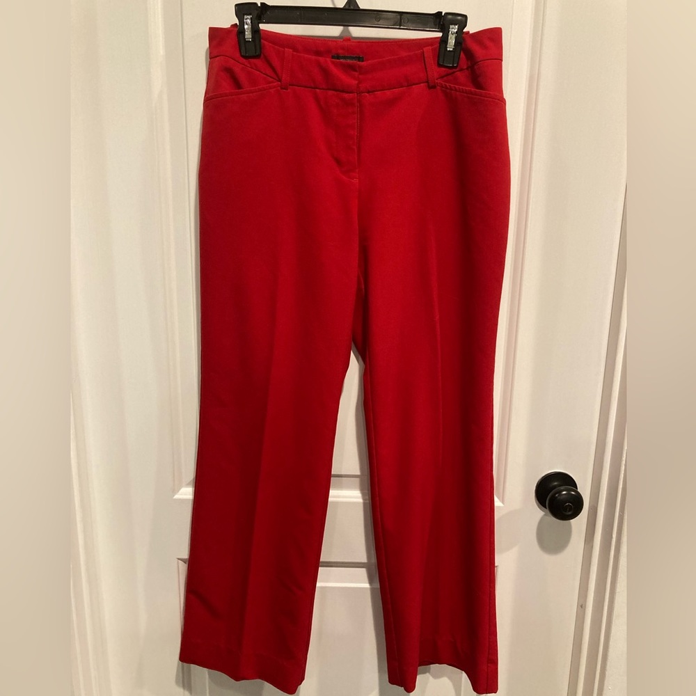 Red, size 4, modern fit, Worthington trousers.